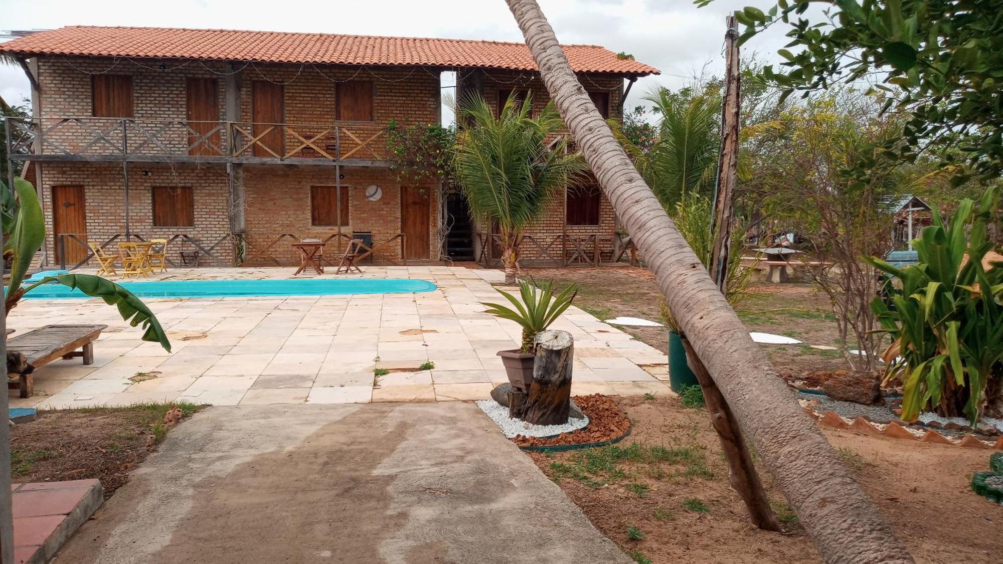 Camping E Pousada Tres Lagoas Hotel Luis Correia Exterior photo